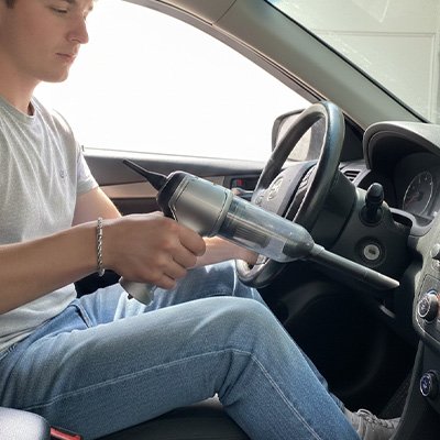 Aspirateur voiture 